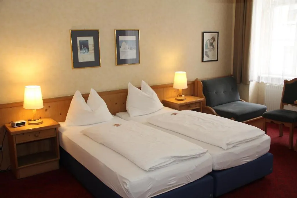Pension Kraml Vienna Guest house